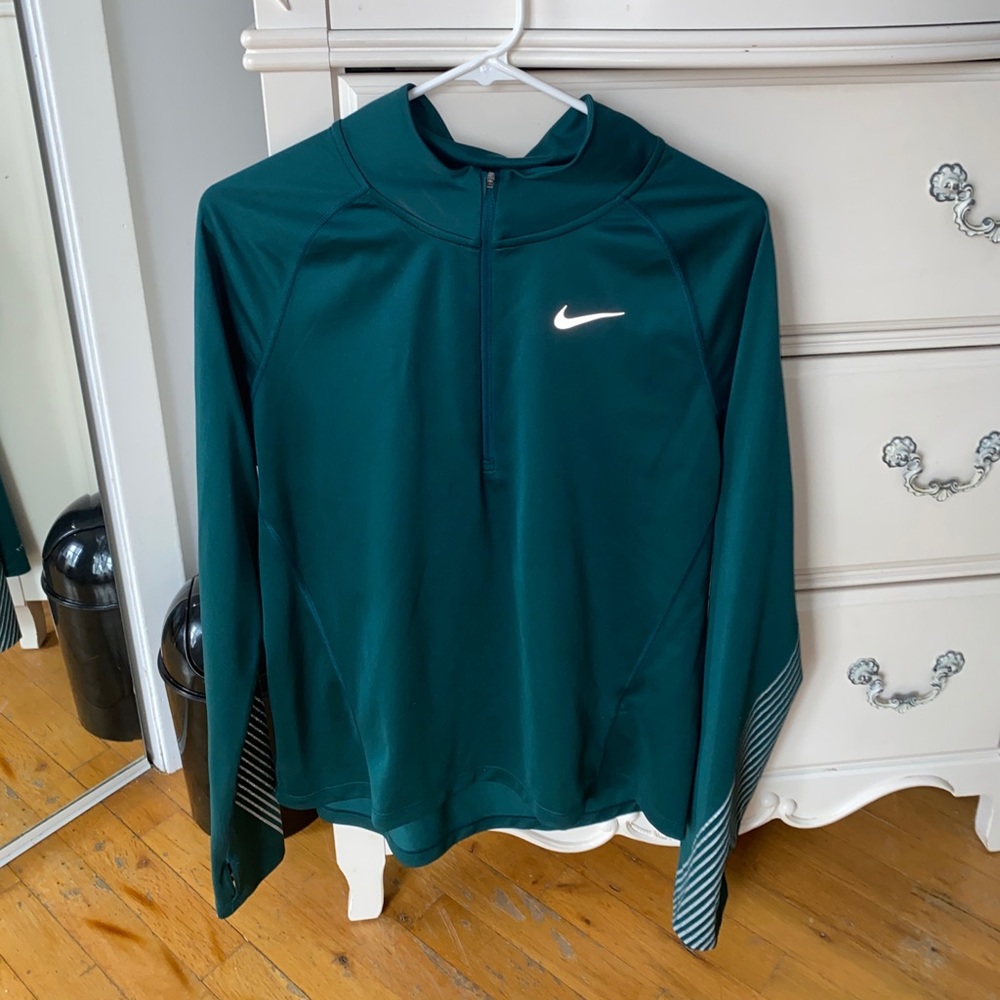 Women’s Nike Dry-Fit Quarter Zip Sweater